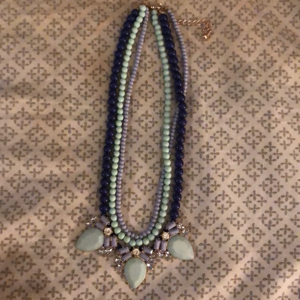 Statement necklace